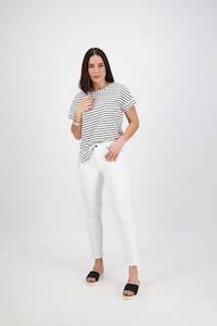 5744 Icon Jean - White Denim