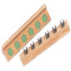 D1027      ~ TIGER CUE RACK 8056-6 CUES