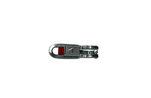 Quick release safety clip
