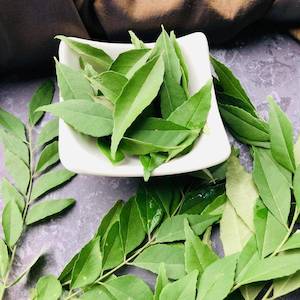 Herbs Salads Sprouts: Curry Leaves Pack