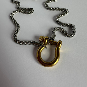The Ella Chain