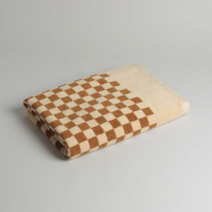 General: Roman Organic Cotton Pool Towel | Cedar & Sand