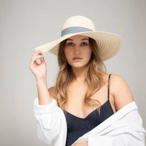 Sophie So Shady Extra Hat w Ribbon