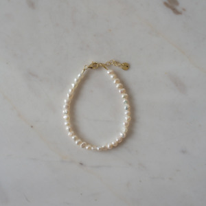 Sophie: Pretty in Pearls Bracelet