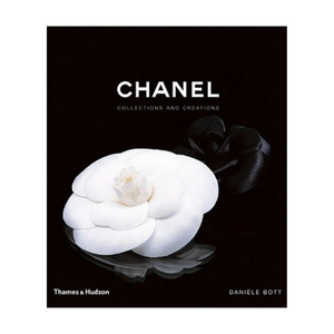 Books: Chanel Collections & Creations