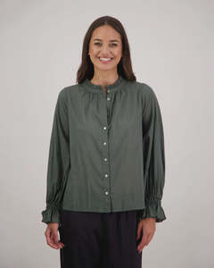 Briarwood: Briarwood Robbie Top | Pine