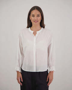 Briarwood: Briarwood Randall Top | White