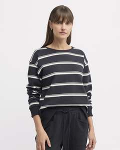 Clothing: Yarra Trail Endless Sweat | Navy/Ecru
