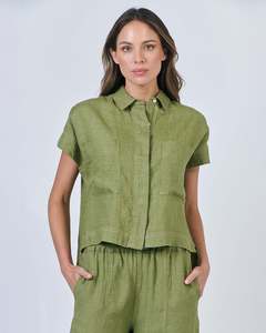 Naturals GA533 Button Top | Moss