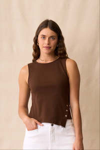 Neris Noah Side Button Tank | Carob