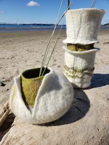 Auckland artist: Wool and Cosy Pottery Workshop
