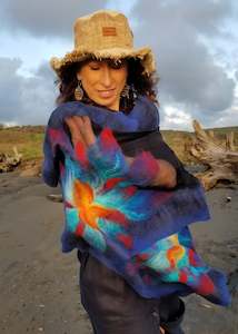 Shawl – Nuno Felted Merino Wool & Silk, Blue Red Flower Wrap, Elegant Wedding &hellip;