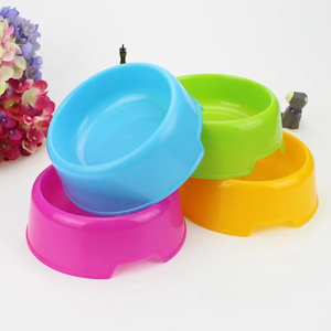 Supplies: Plastic Pet Bowls – Cats, kittens, Puppies & Small Dogs
