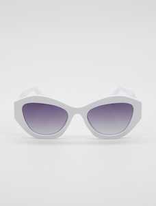 Sunglasses: Thea Sunglasses White