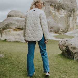 Moke: Talei Quilt Bomber Cream