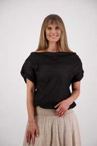 Briarwood: Shelby - Black