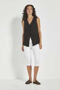 FOXY CAPRI PANT - WHITE