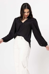 Seeking Lola: Sylvie Top Black