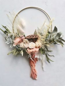 Products: Small Dried Flower Hoop - Gift Boxes Dried flowers Hire flowers Dried wedding Flowers