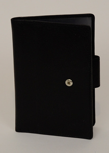 Cobb&co passport wallet