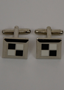 Products: Grid check cuff links
