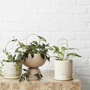 Ivy Muse Mini Brass Plant Stake