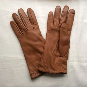 Gloves: Antonio Murolo Leather Gloves