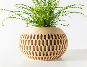 Mervis Planter with Drip Tray