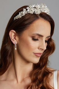 Anita Double Crown