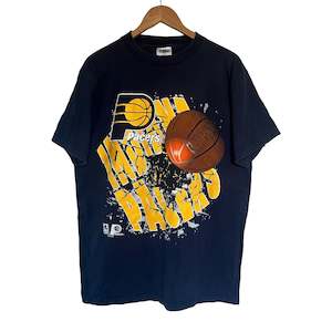 New Arrivals: Indiana Pacers T-Shirt (M)