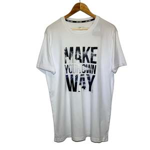 Dwyane Wade 'Make Your Own Way' T-Shirt (XL) BNWT