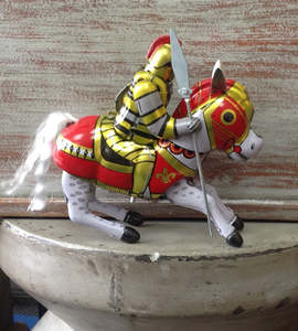 Toys: Retro Style Wind Up Knight on Horseback