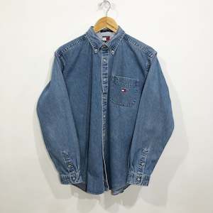 Tommy Hilfiger: Vintage Tommy Hilfiger Denim Shirt (W/L)