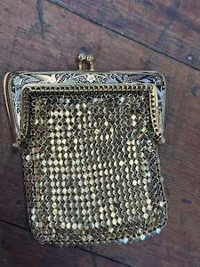 Wonderful Mesh Change Purse Birds on Hardware