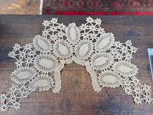 Victorian Lace Collar