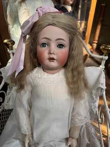 Simon & Halbig Antique Doll – "Flirty Eyes" Beauty!