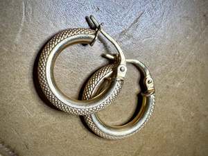 Earrings: 9ct Gold Textured Hoop Earrings