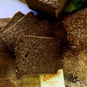 Products: Rye & Spelt with Golden Linseeds &Sesame 100% Sourdough