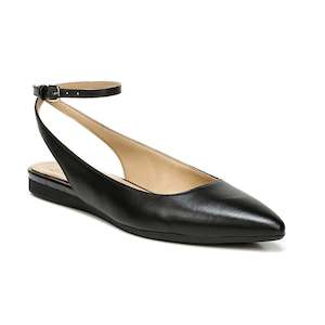 Naturalizer: Hamilton Flat - Black