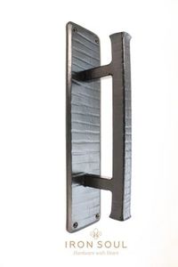 Iron Soul: Iron Soul Heavy Square Handle on Plate 300mm