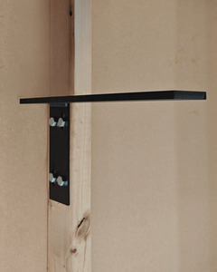 Shelf Bracket: Concealed Flat Plate Top Support (Four Sizes)