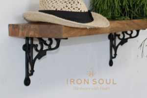 Iron Soul Gothic Shelf Bracket - Black (155mm)