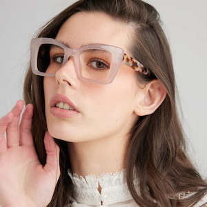 Captivated Eyewear readers Cleo Blush