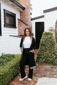 Zafina: Cameron knit 	Black