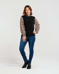 Kiana top 	Basket Weave