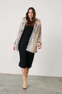CZ968 Luxurious Chevron Coat