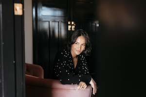 Cardis: Pearl Cardi -Black