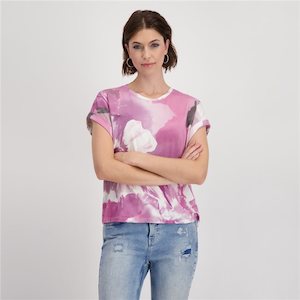 409125-Blossom Floral Tee
