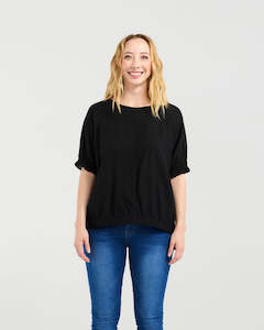Zafina: Elena T-shirt-Black