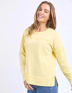 Foxwood: Jayne throw on top-Lemon